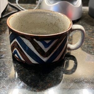 Vintage Ceramic Mug with Chevron Pattern GUC